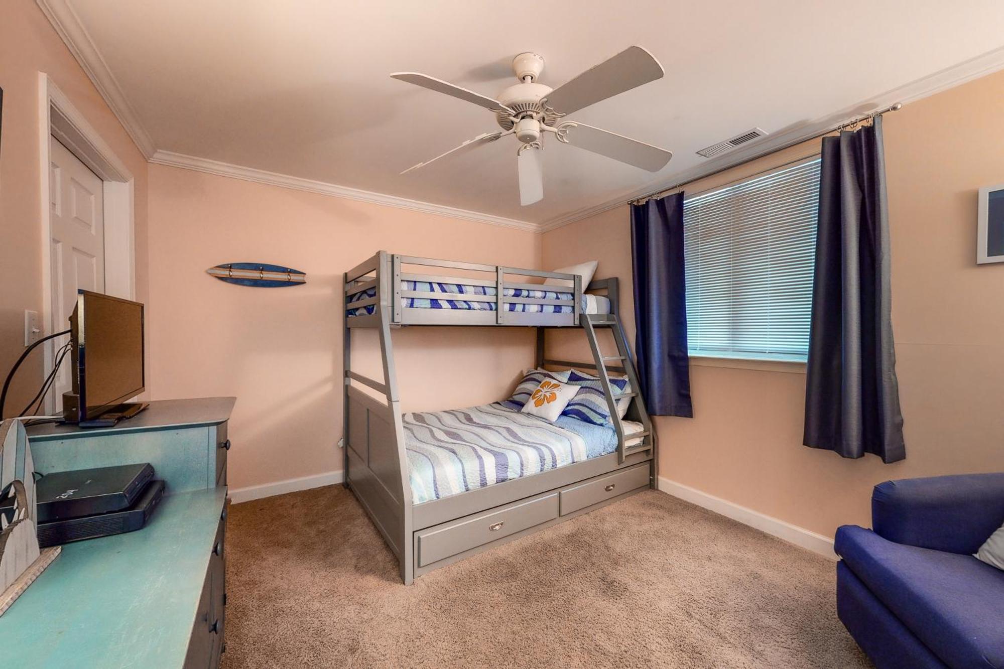 Astoria Condos Ocean City Room photo